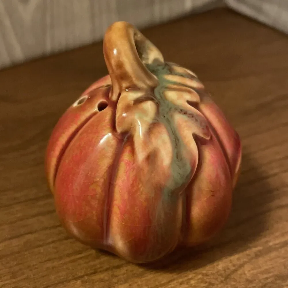 Vintage Salt And Pepper Shakers Ceramic Pumpkins Gourds Orange And Green